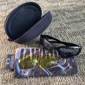 Like New “Jawbone” Sunglasses